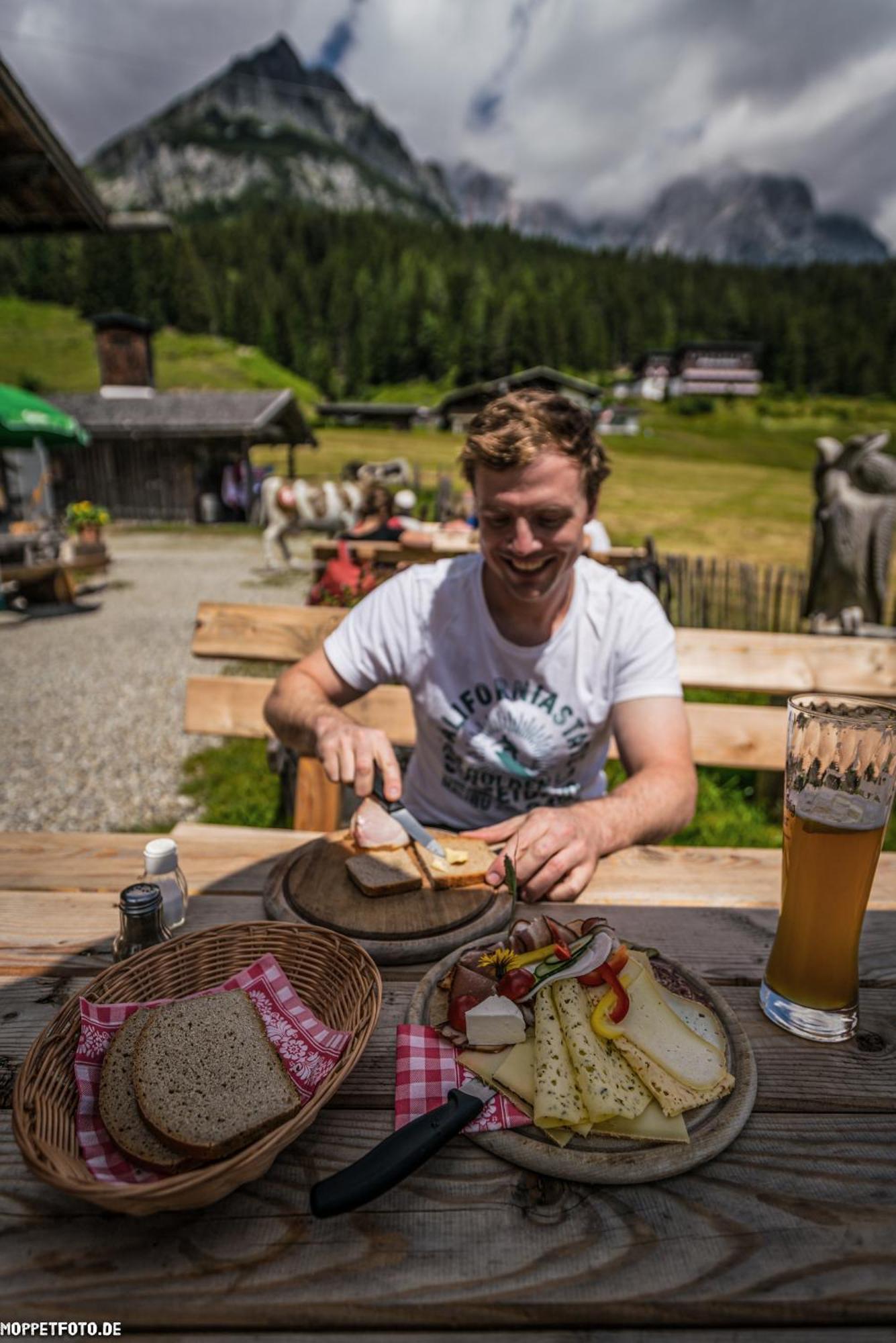 Hotel-Restaurant Bike&Snow Lederer Muhlbach Am Hochkonig Exterior photo