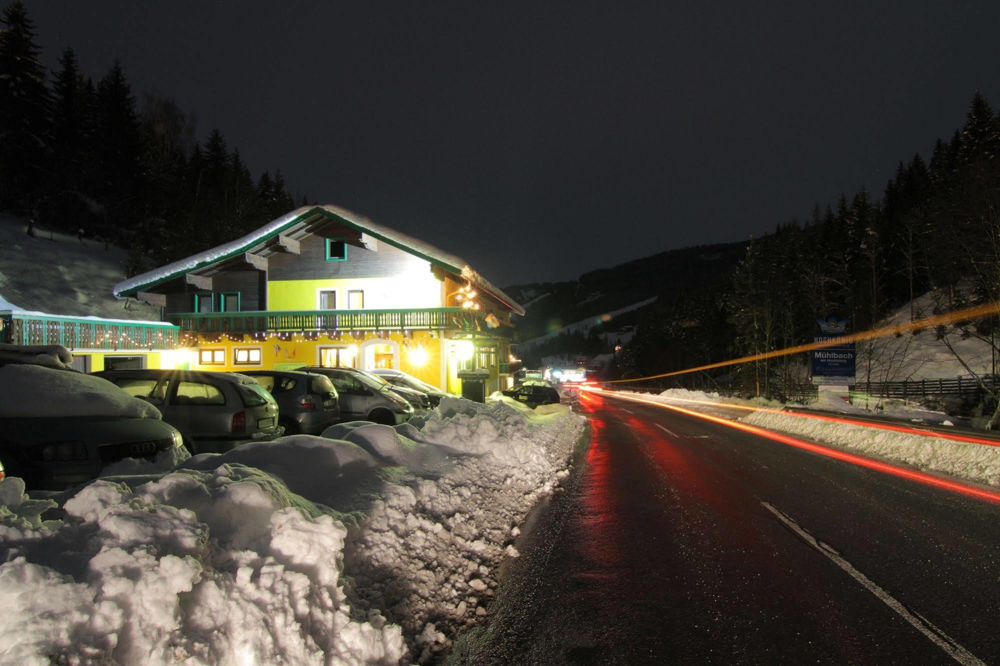 Hotel-Restaurant Bike&Snow Lederer Muhlbach Am Hochkonig Exterior photo